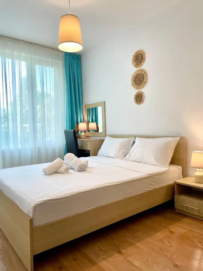 Apartment Budget First Sea Line Apt. Flora Pomorie