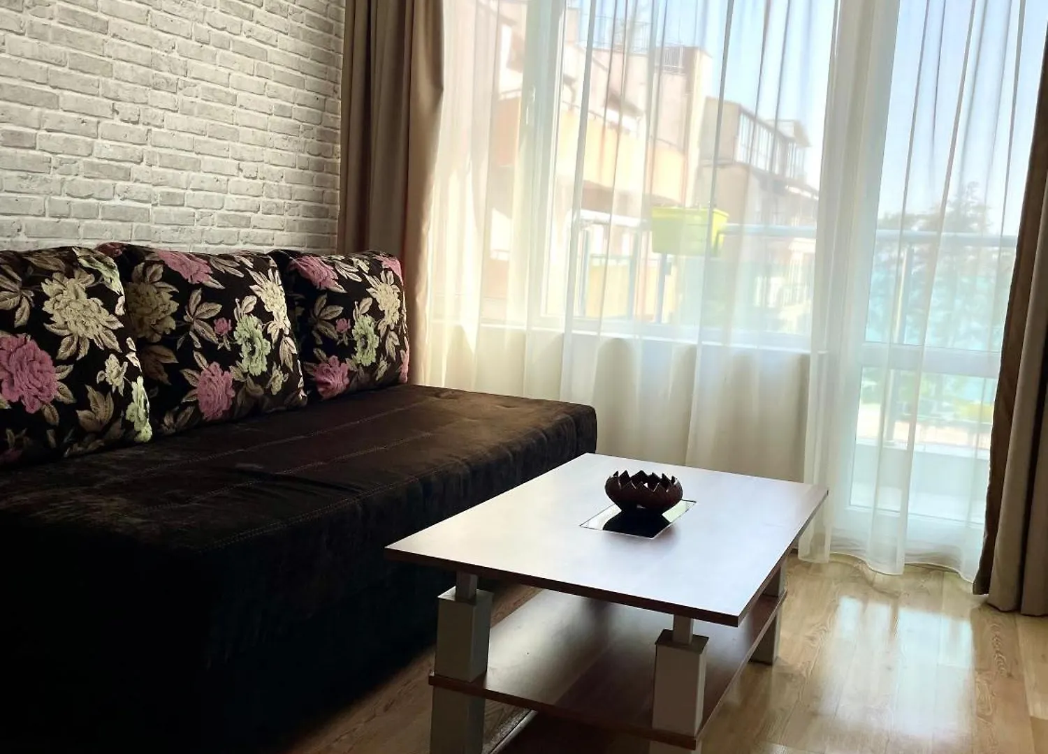 Budget First Sea Line Apt. Flora Pomorie 0*,  Bulgarien