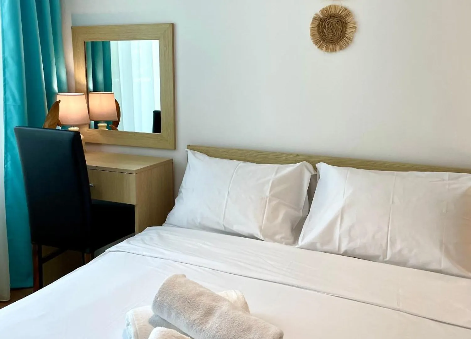 Apartment Budget First Sea Line Apt. Flora Pomorie