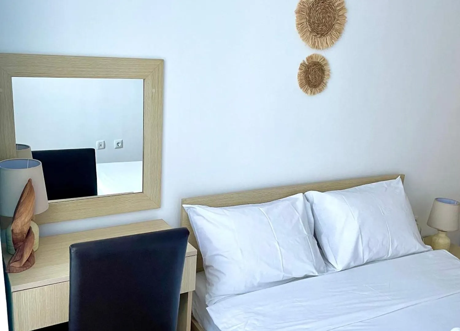 Budget First Sea Line Apt. Flora Pomorie Apartment