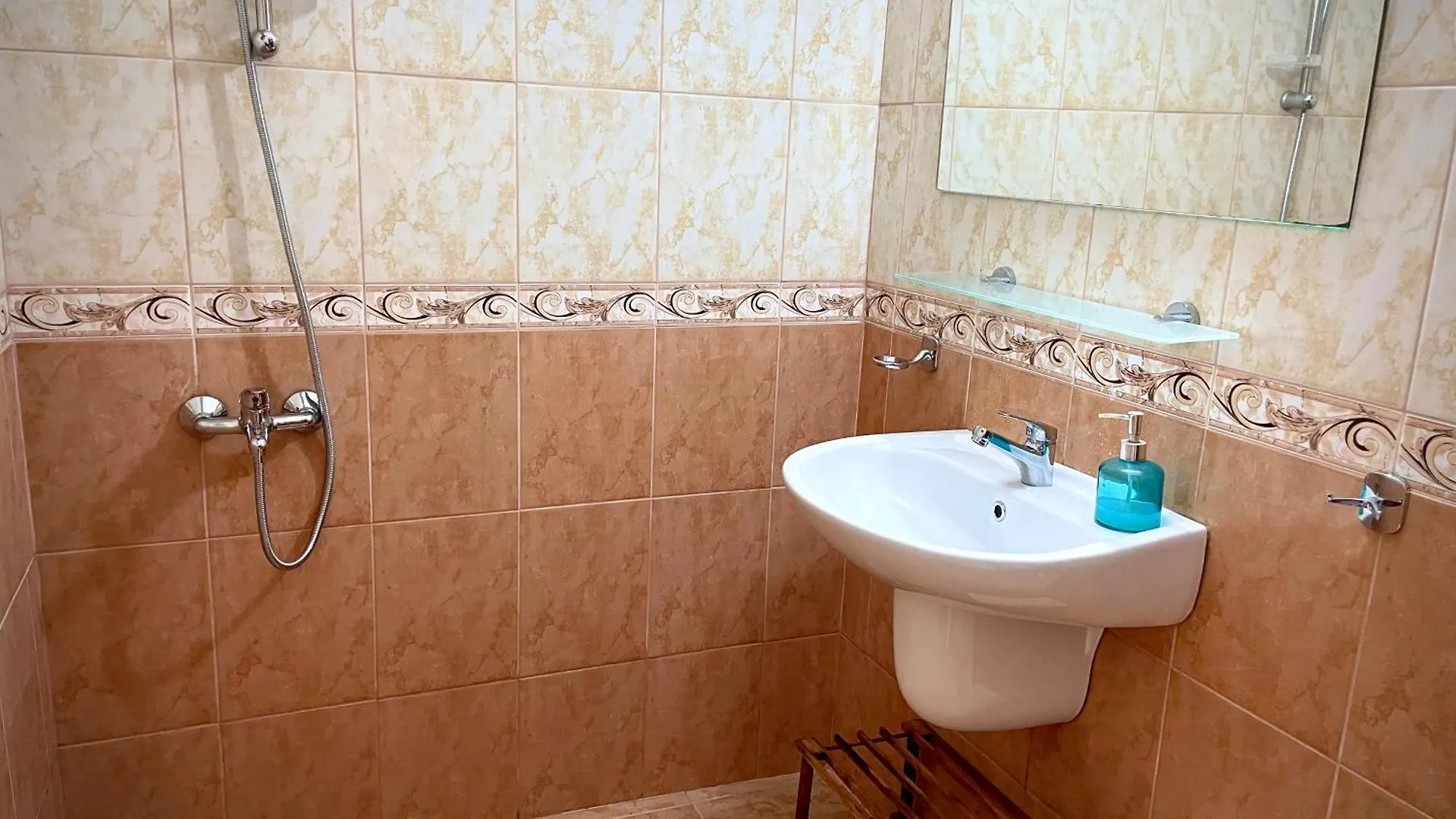 Apartment Budget First Sea Line Apt. Flora Pomorie Bulgarien